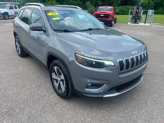 2020 Jeep Cherokee Limited in Grey — front three-quarter view