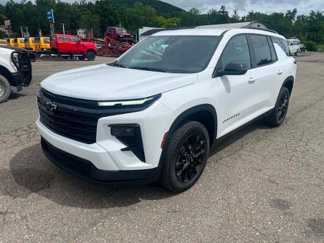 2026 Chevrolet Traverse LT in Summit White — front three-quarter view