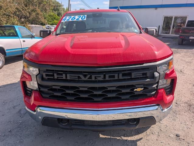 2026 Chevrolet Silverado 1500 — side profile view